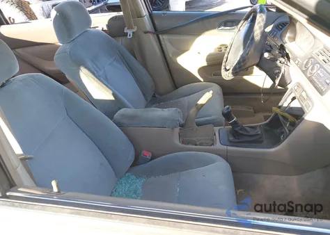 1996 Honda Accord Ex z USA, uszkodzony, nr VIN 1HGCD5560TA098457